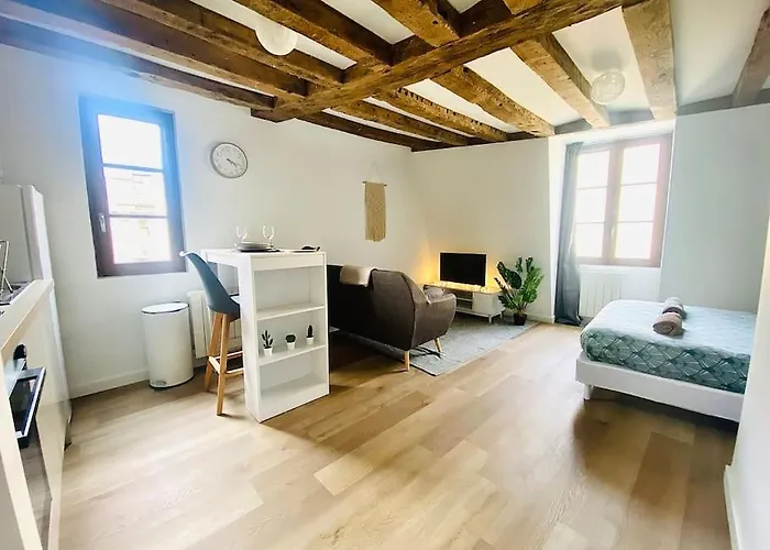 Aux Pieds Du Vieux-Mans : Joli Studio Cosy